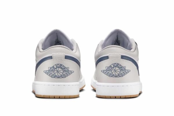 Air Jordan 1 Low 'Midnight Navy Neutral Grey' 553558-146