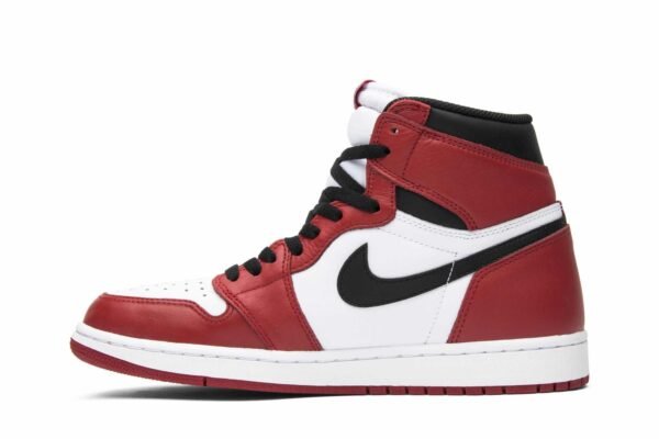 Air Jordan 1 Retro High OG 'Chicago' 2015 555088-101