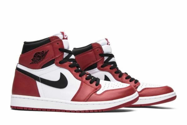Air Jordan 1 Retro High OG 'Chicago' 2015 555088-101