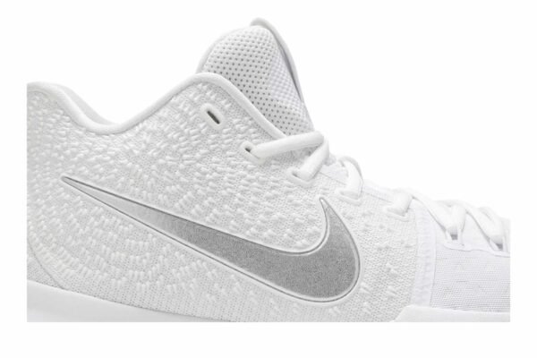 Nike Kyrie 3 'White Chrome' 852395-103