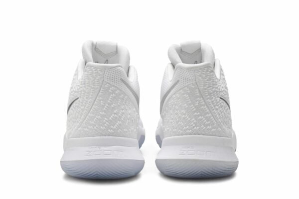 Nike Kyrie 3 'White Chrome' 852395-103