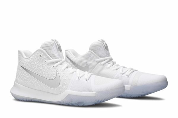 Nike Kyrie 3 'White Chrome' 852395-103
