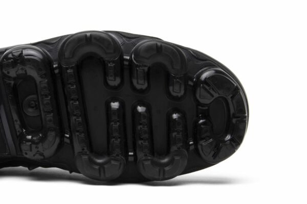 Air VaporMax Plus 'Triple Black' 924453-004