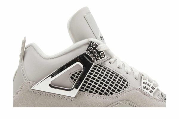 Air Jordan 4 Retro 'Frozen Moments' AQ9129-001
