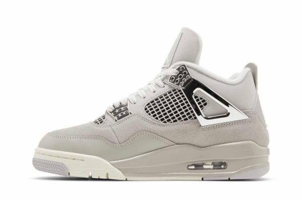 Air Jordan 4 Retro 'Frozen Moments' AQ9129-001