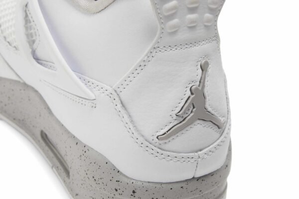 Air Jordan 4 Retro 'White Oreo' CT8527-100