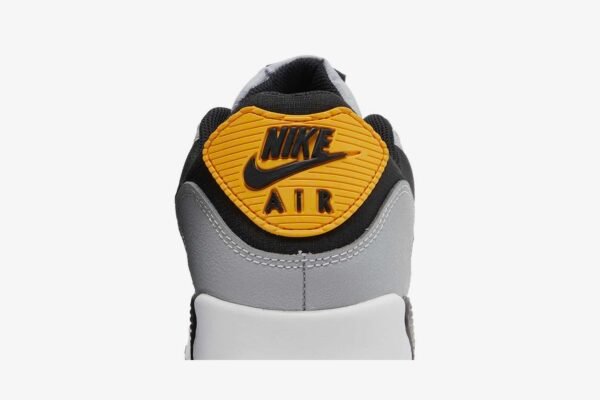 Nike Air Max 90 'Classic Batman' DH4619-003