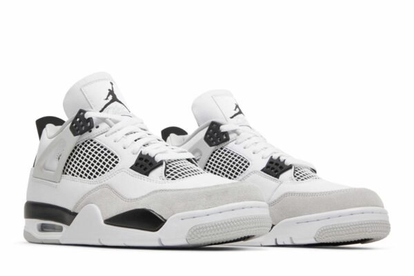 Air Jordan 4 Retro 'Military Black' DH6927-111