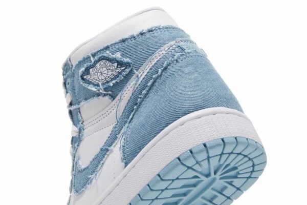 DM9036-104-10.jpg Air Jordan 1 Retro High OG 'Denim' DM9036-104