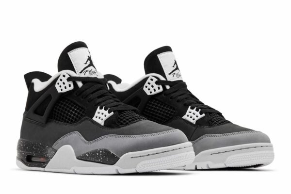 Air Jordan 4 Retro 'Fear' FQ8138-002